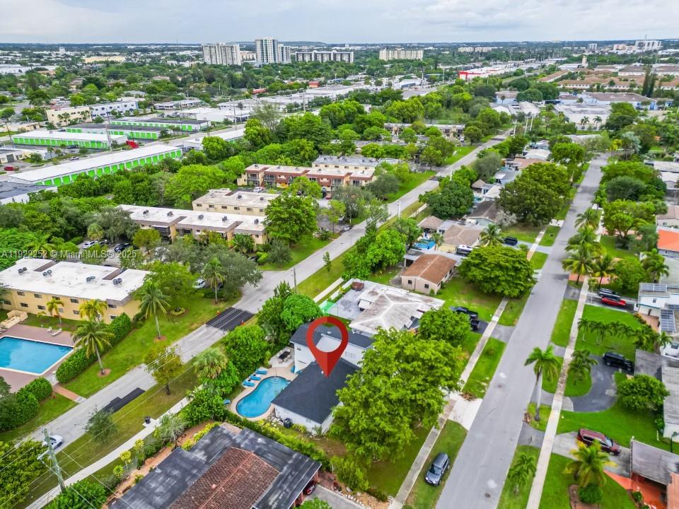 LYONS PARK - Residential