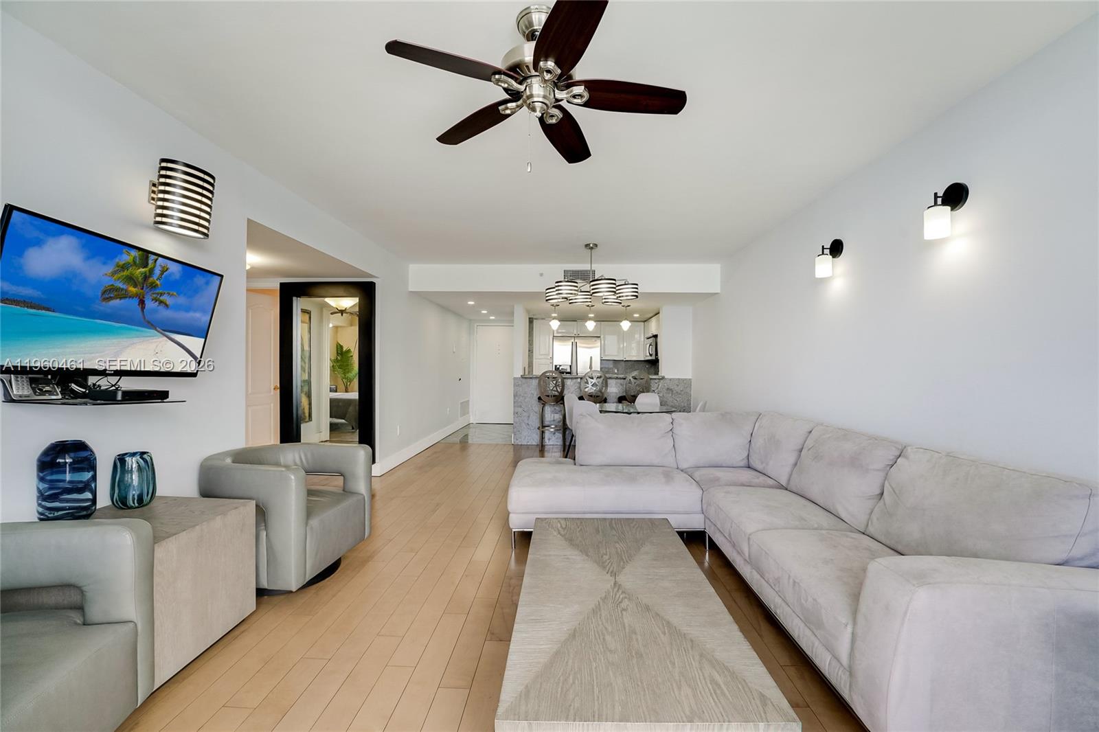 SUNSET HARBOUR NORTH COND - Residential