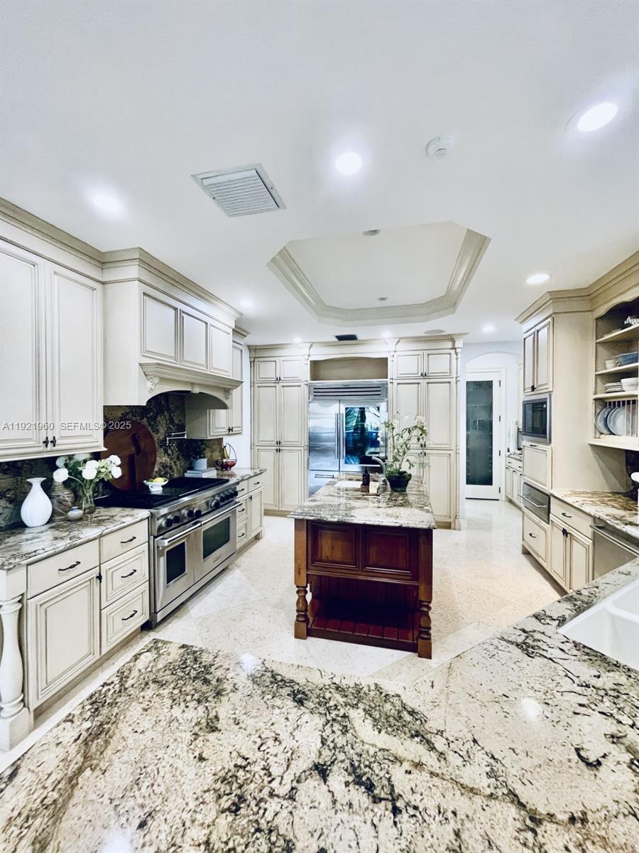 STILWELL ISLES ISLES OF P - Residential