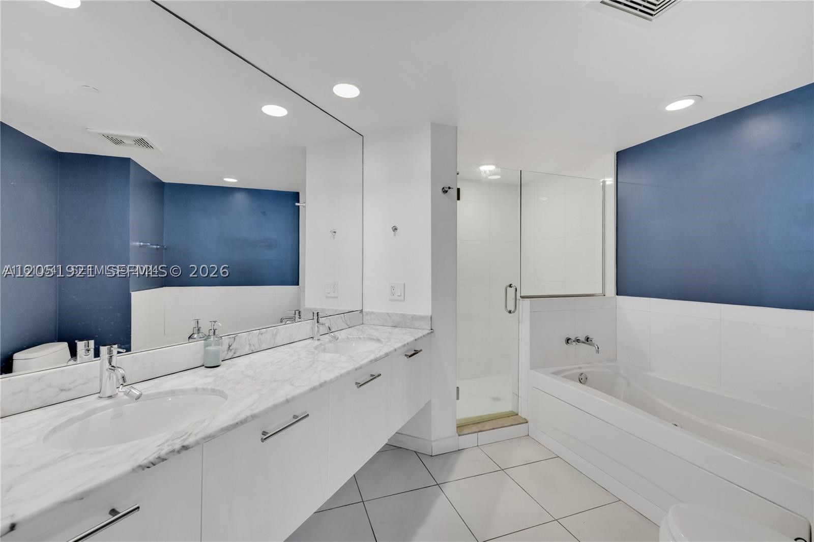 500 BRICKELL WEST CONDO - Residential Lease