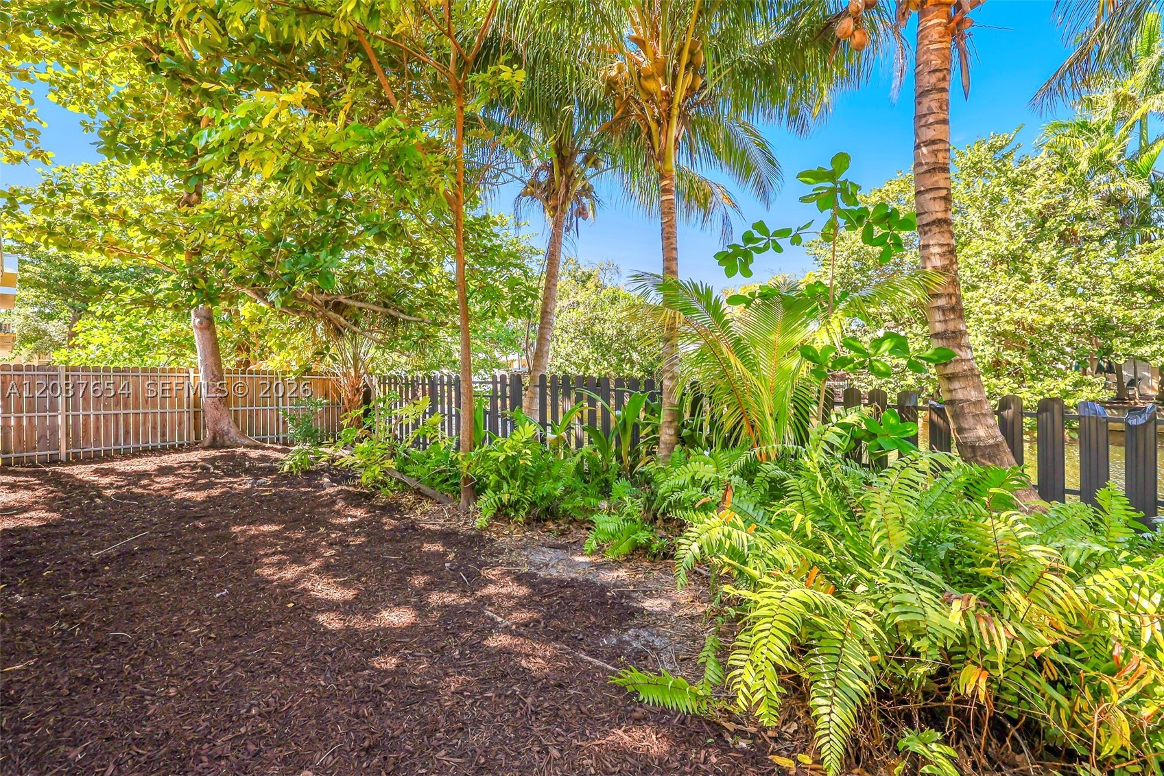 LITTLE RIVER GARDENS AMD - Residential Lease
