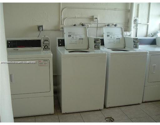 CORAL SPRINGS TOWER CLUB - Residential