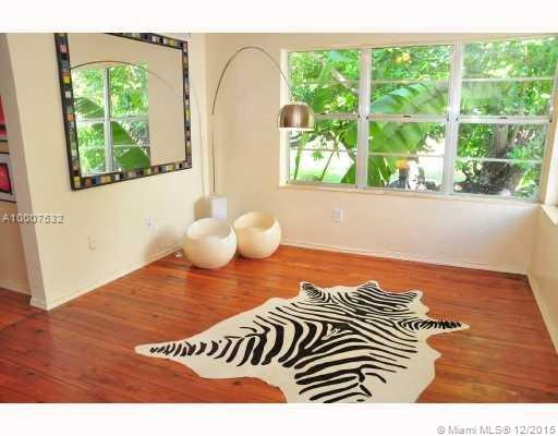 The Leslie Condo - Residential Lease