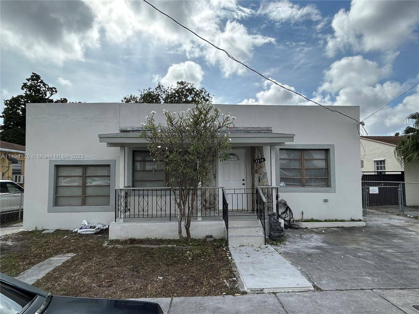 Over 1,000 square feet remodeled with a large open kitchen and tons of light.  Large patio and lots of parking. New washer/dryer; brand new central AC in a quiet residential area close to the airport and 836.  3rd room can be used as a den or bedroom. New cabinets; quartz counter-tops; new flooring in rooms; new lights.  Plenty of interior and outdoor space.  Text or call agent with your license number for lockbox code.
