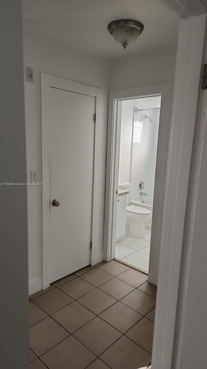 ENGLEWOOD NORTH - Residential Lease