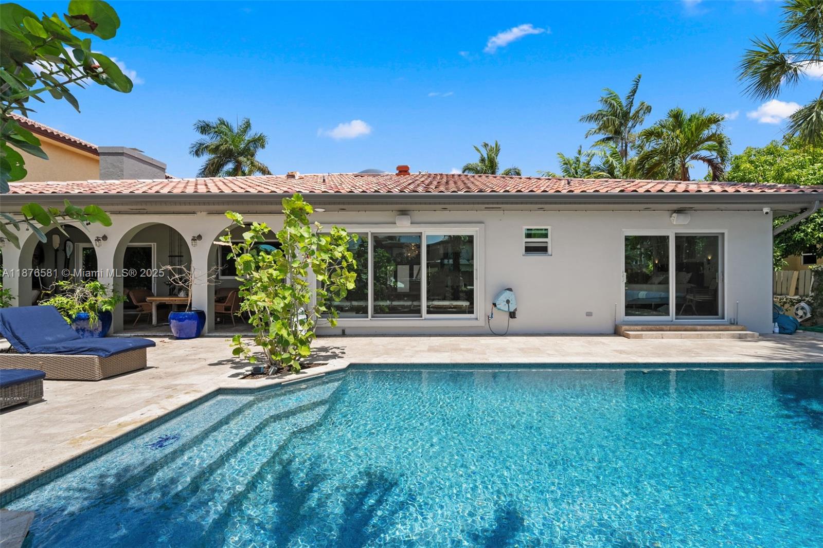 EASTERN SHORES 1ST ADDN - Residential
