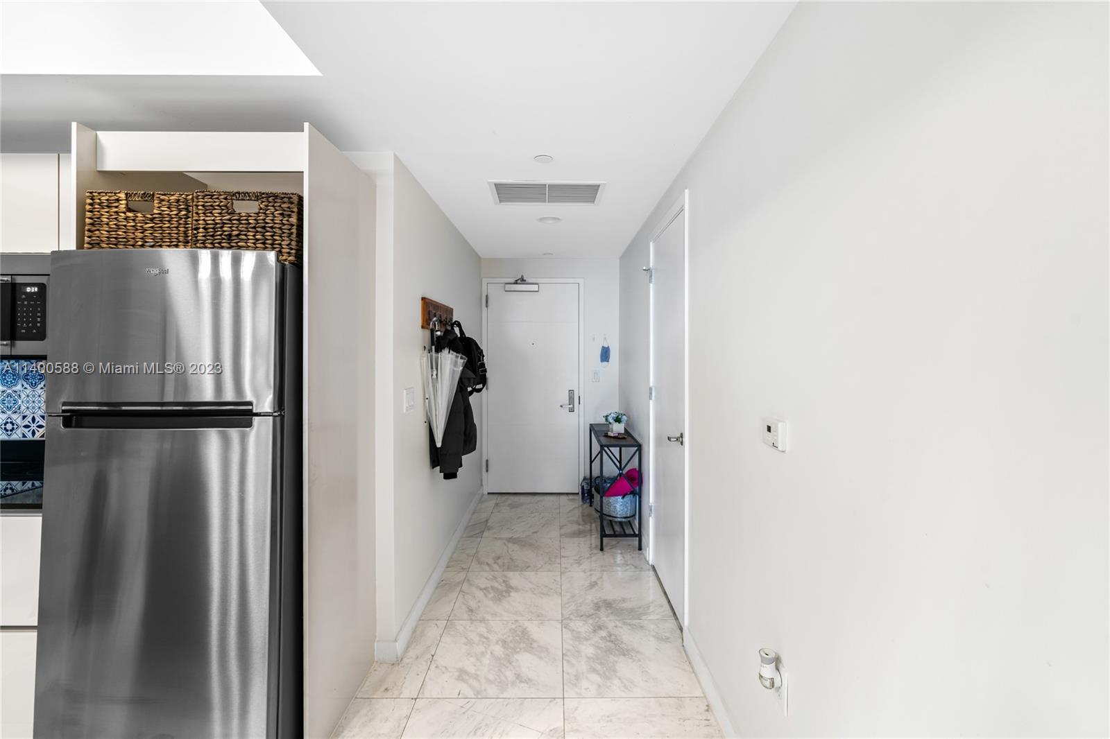 1010 BRICKELL CONDO - Residential Lease
