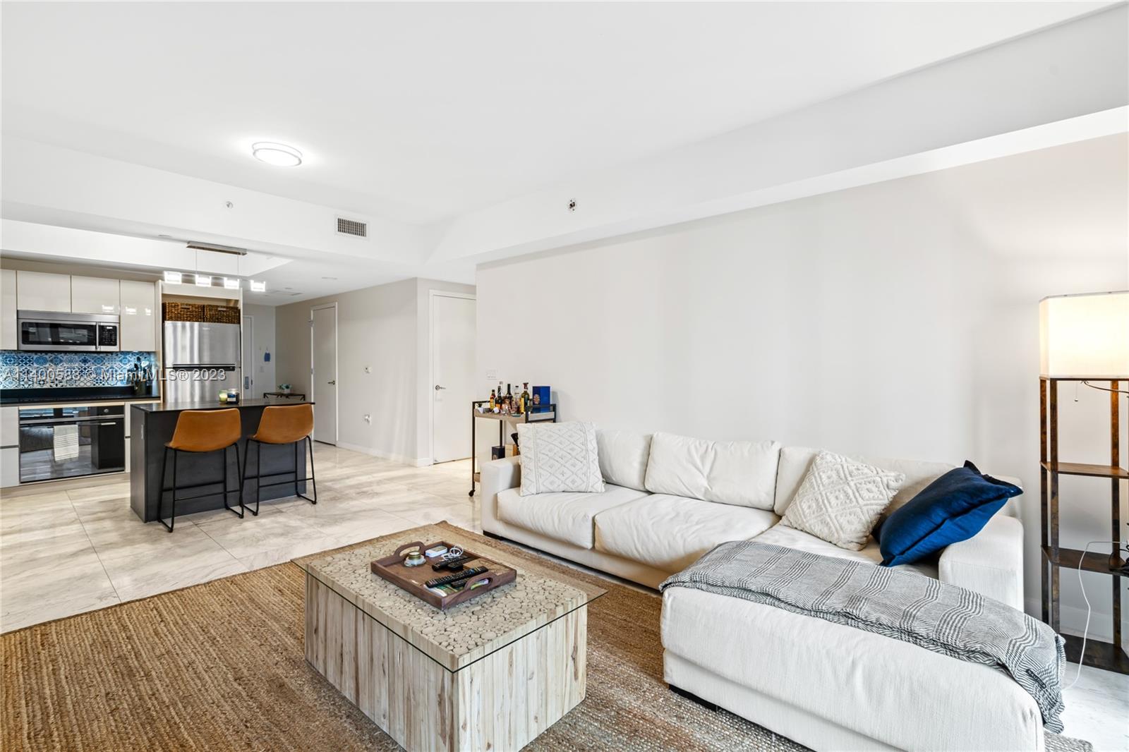 1010 BRICKELL CONDO - Residential Lease