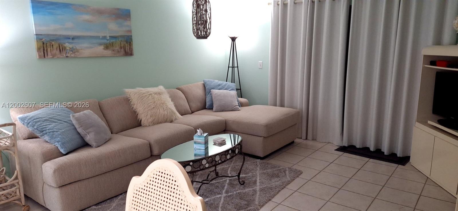 FAIRWAYS NORTH CO-OP - Residential