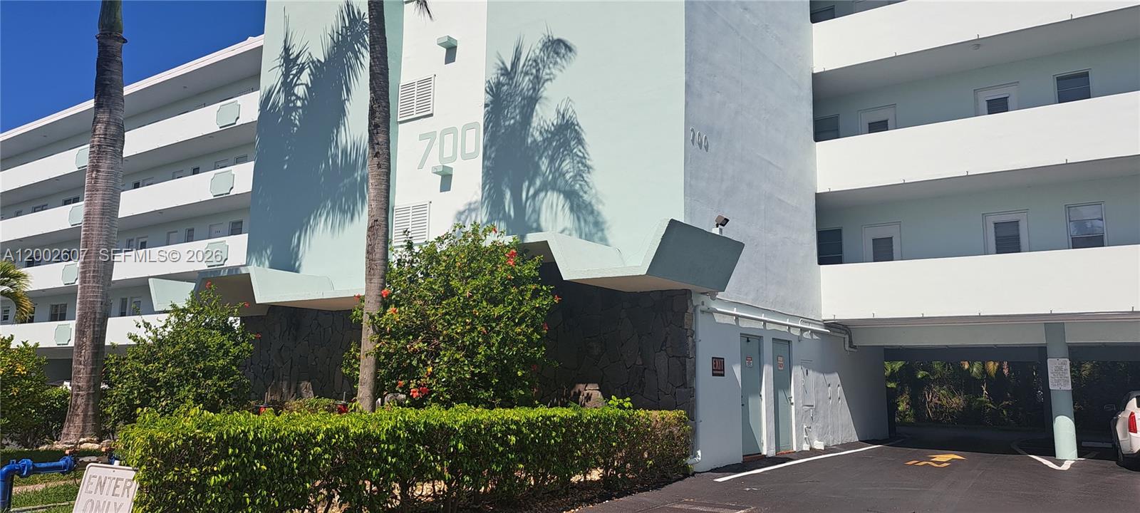 FAIRWAYS NORTH CO-OP - Residential