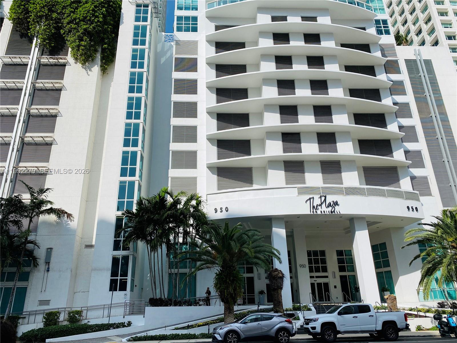 THE PLAZA 851 BRICKELL CO - Residential