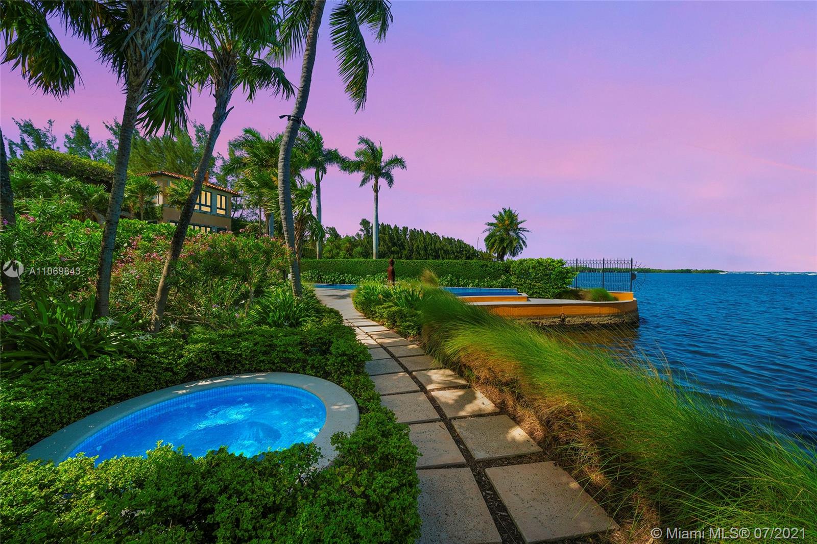 HUGHES COVE - Residential