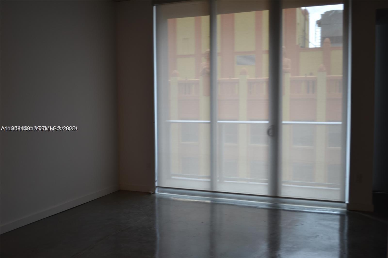 CENTRO CONDO - Residential