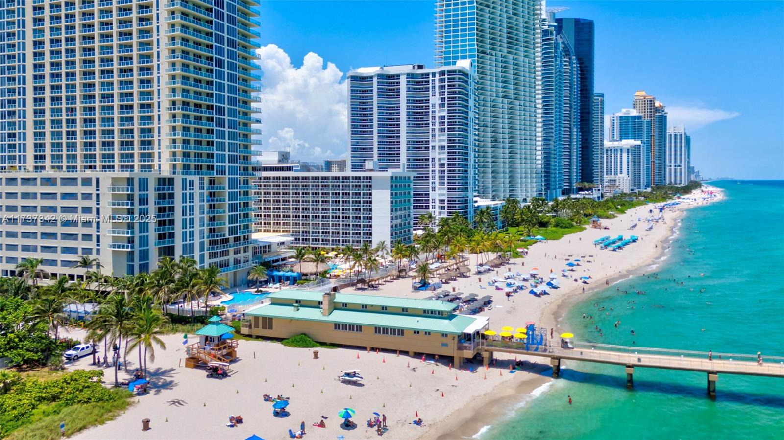 LA PERLA CONDO - Residential Lease