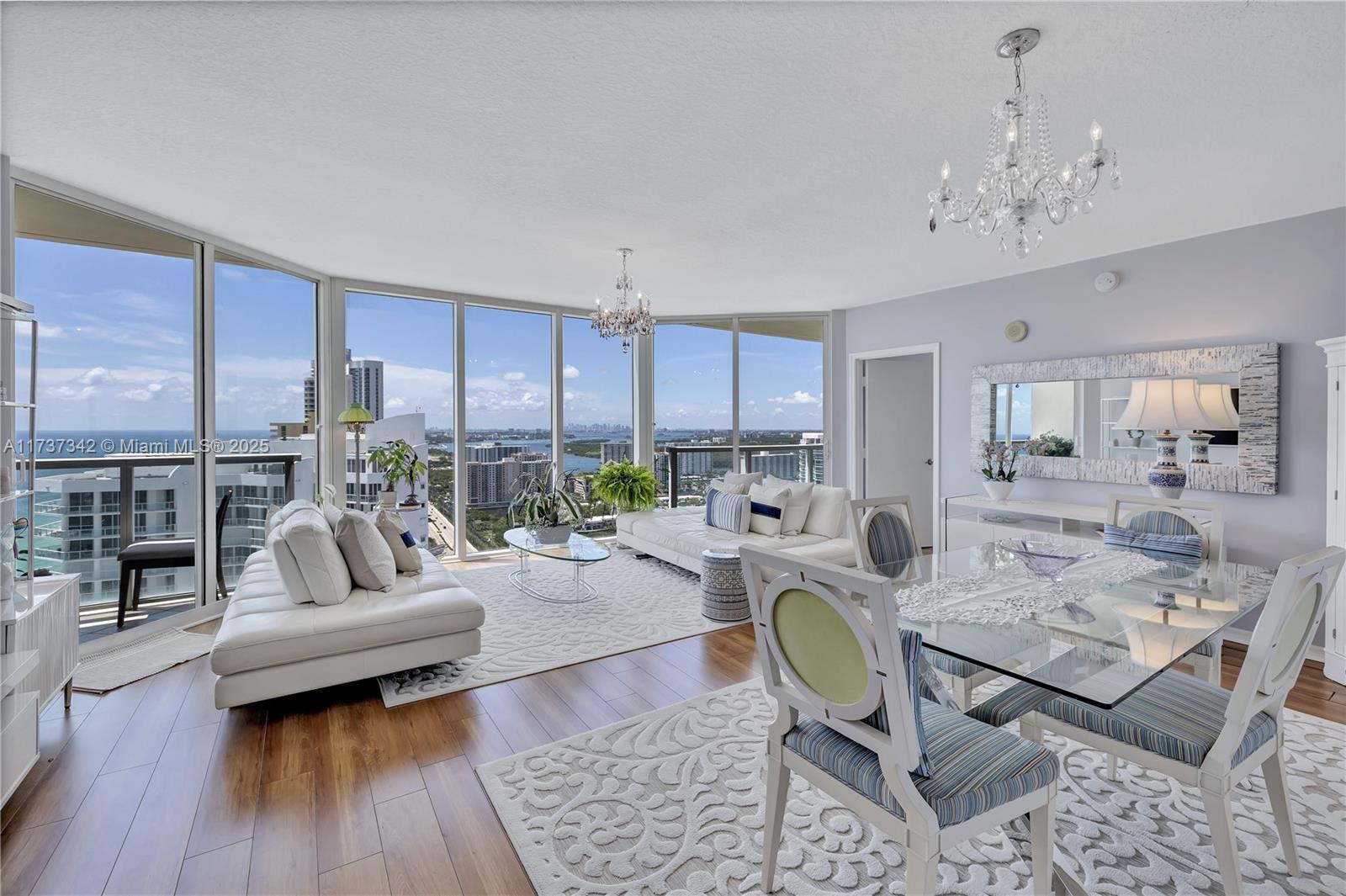 LA PERLA CONDO - Residential Lease