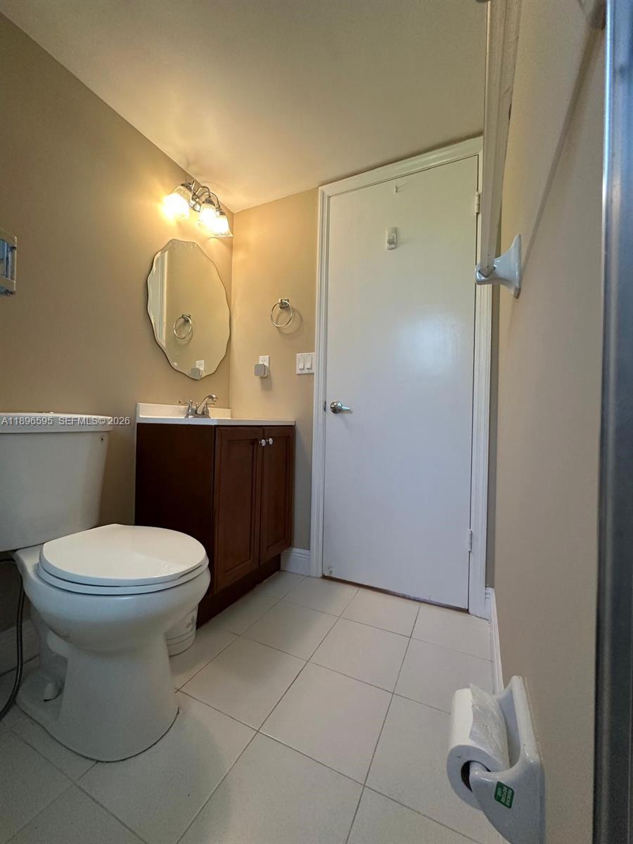 SANDALFOOT SOUTH ONE COND - Residential