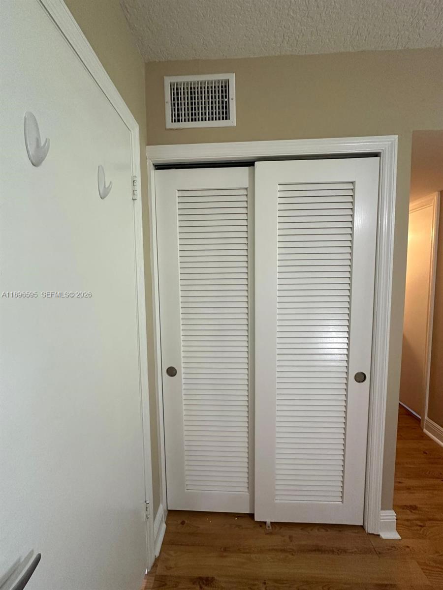 SANDALFOOT SOUTH ONE COND - Residential