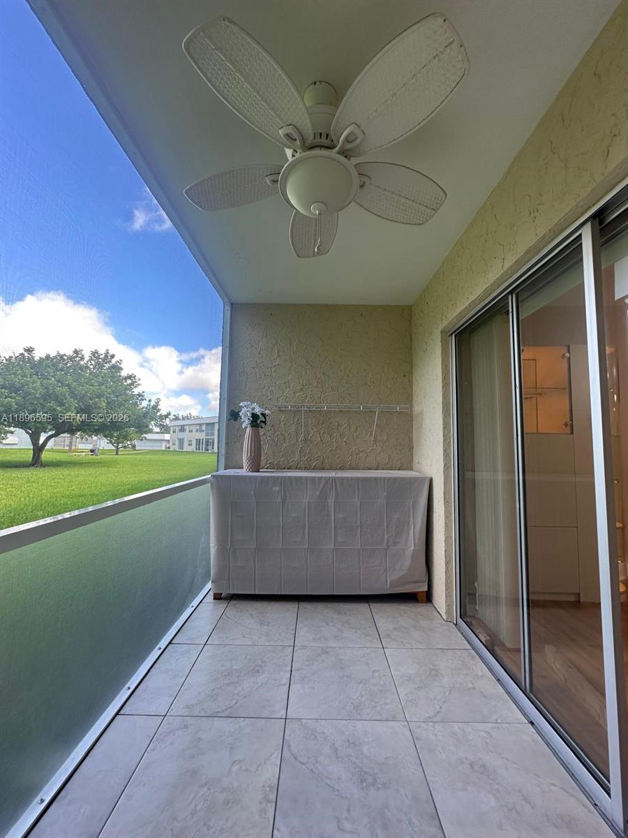 SANDALFOOT SOUTH ONE COND - Residential