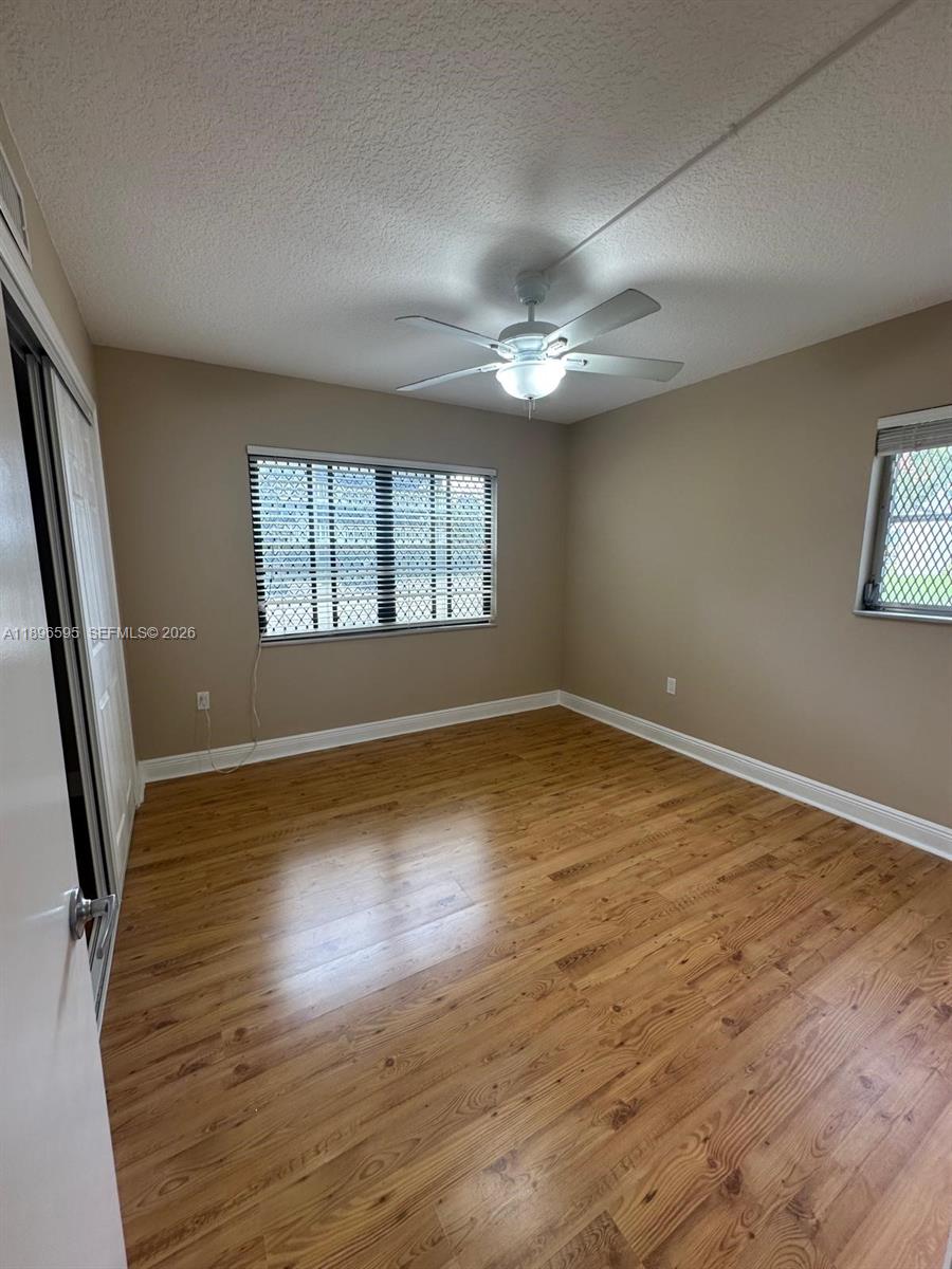 SANDALFOOT SOUTH ONE COND - Residential