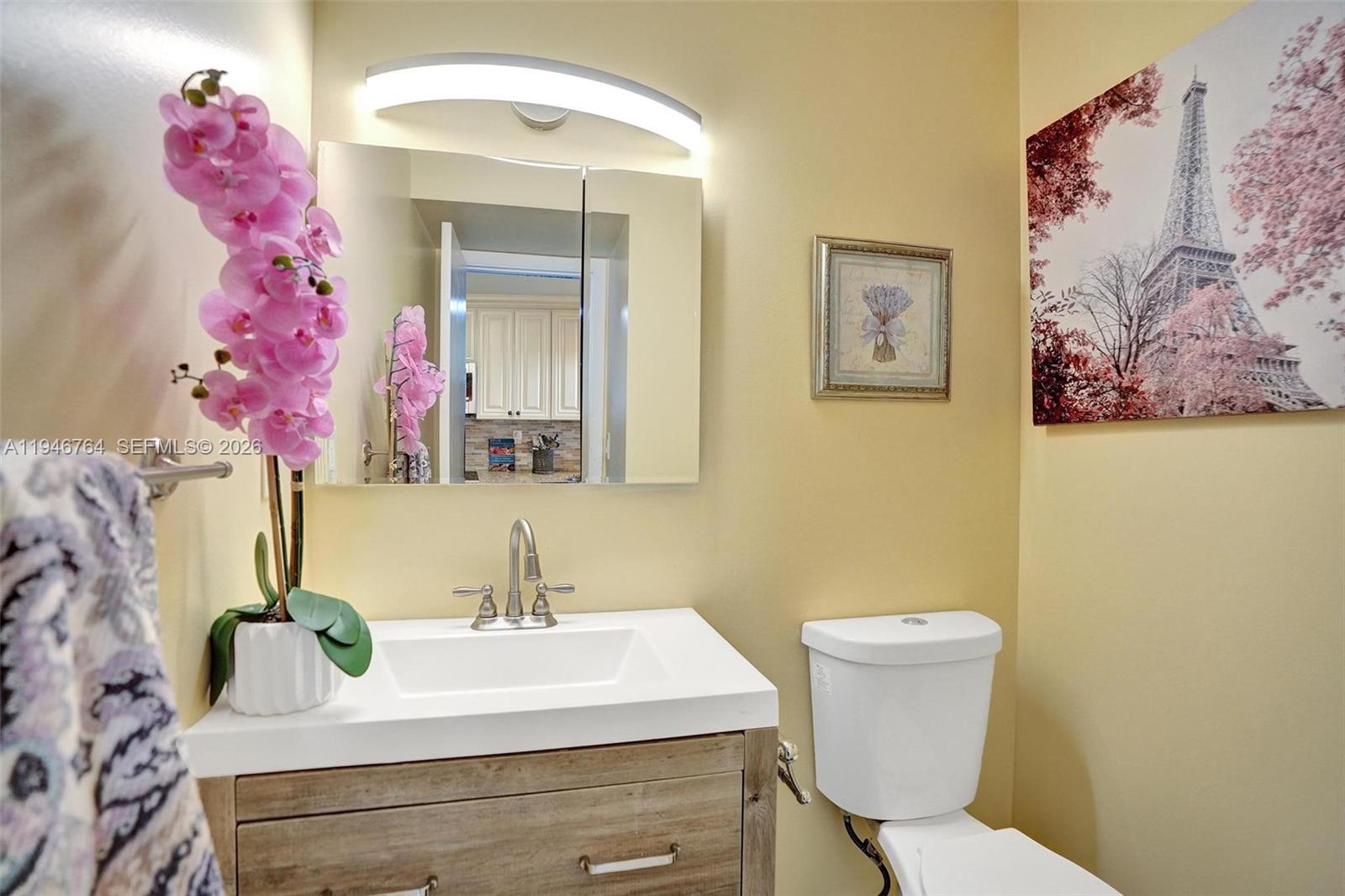 HOLLYBROOK GOLF AND - Residential