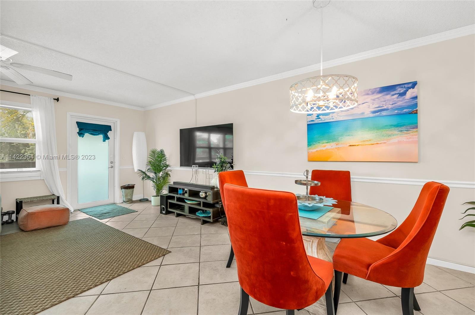 HARWOOD E CONDO - Residential