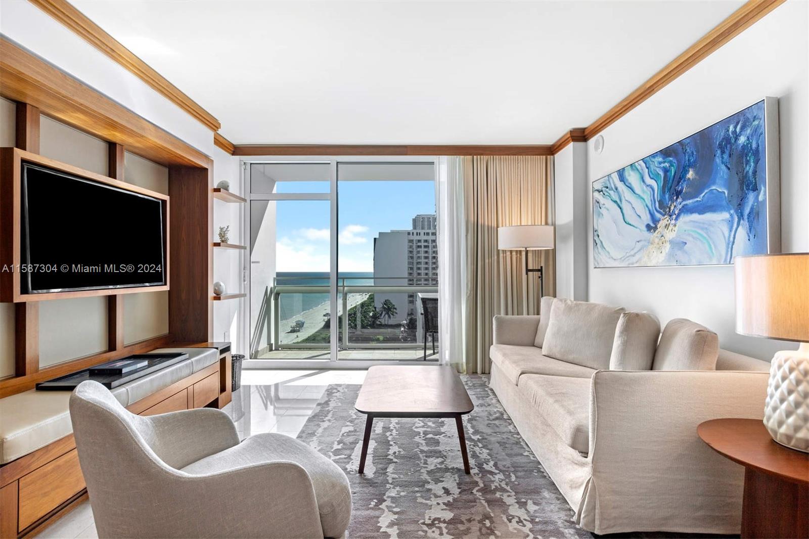 CENTRAL CARILLON BEACH CO - Residential Lease