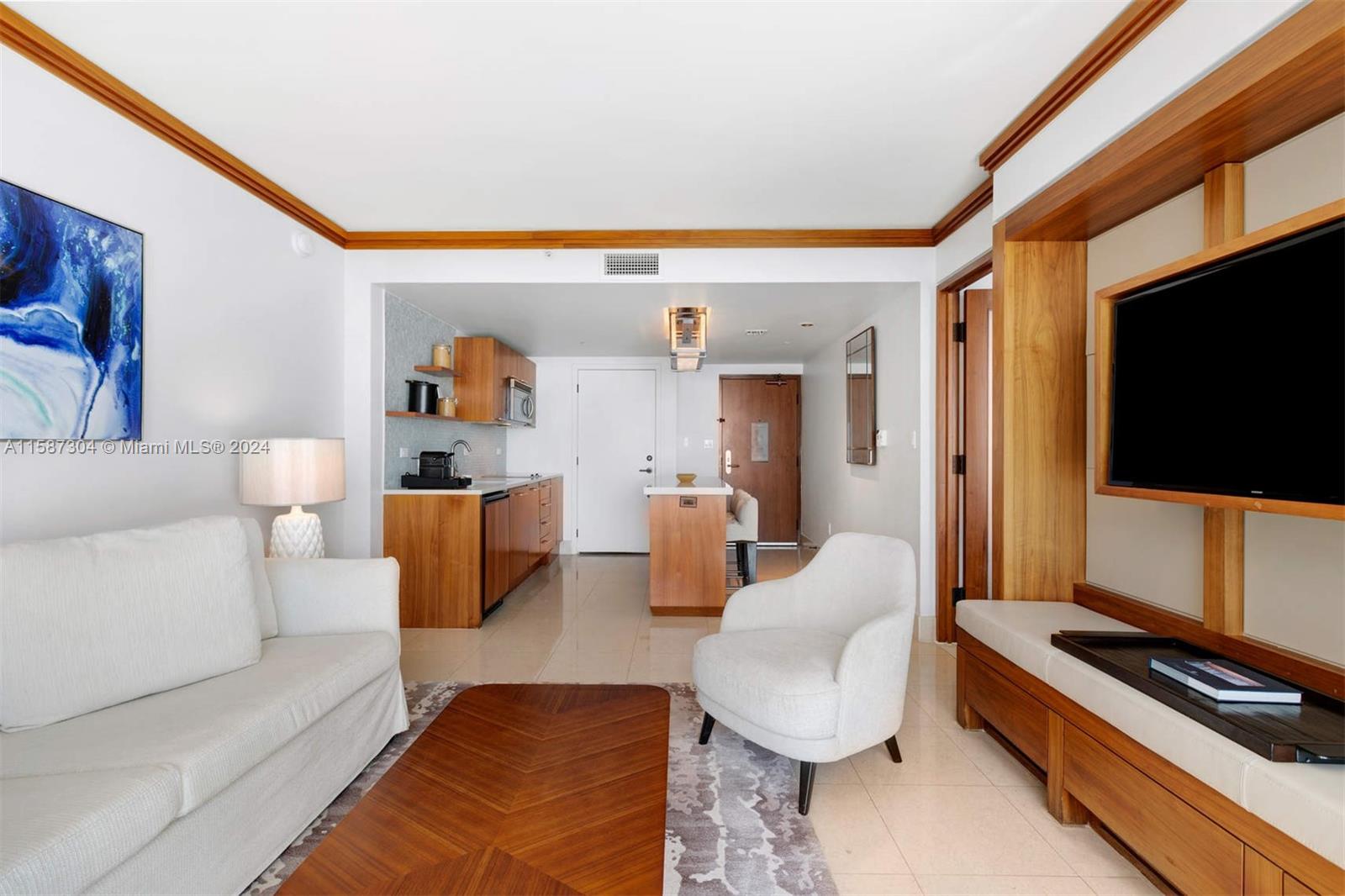 CENTRAL CARILLON BEACH CO - Residential Lease