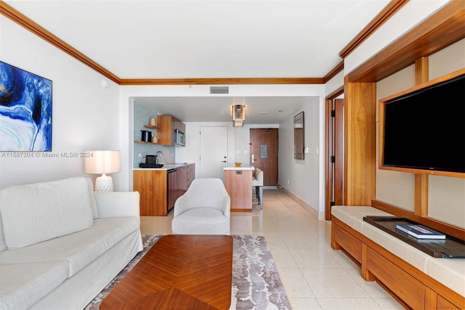 CENTRAL CARILLON BEACH CO - Residential Lease