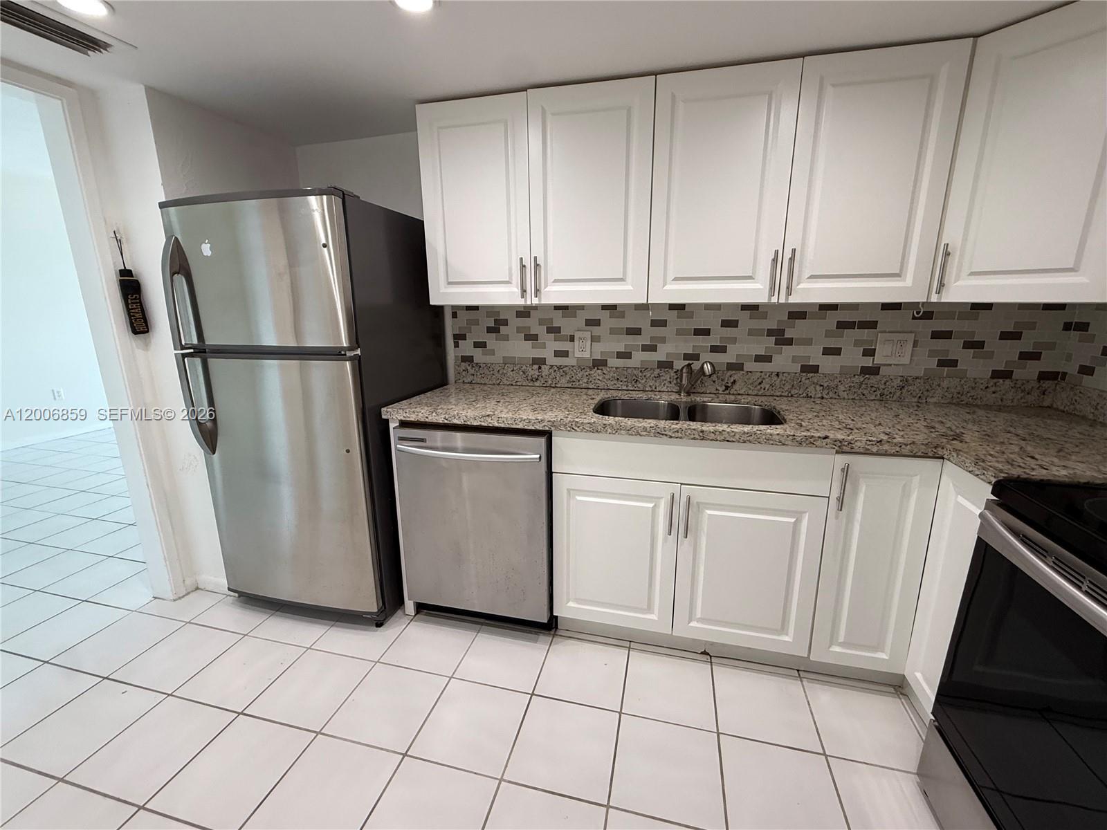 COASTAL TOWERS CONDO - Residential