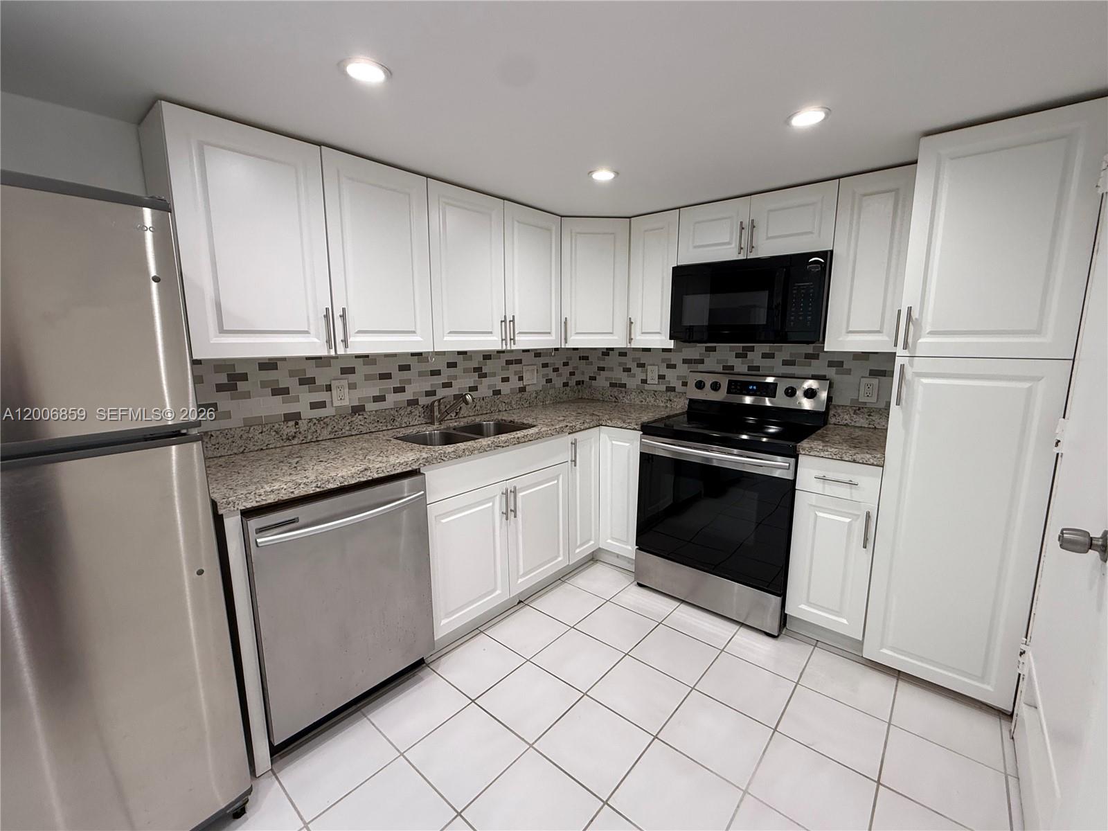 COASTAL TOWERS CONDO - Residential