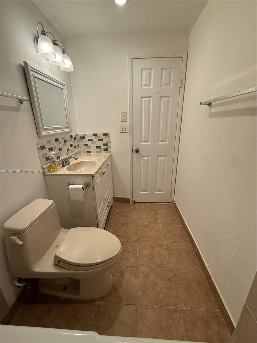 COASTAL TOWERS CONDO - Residential