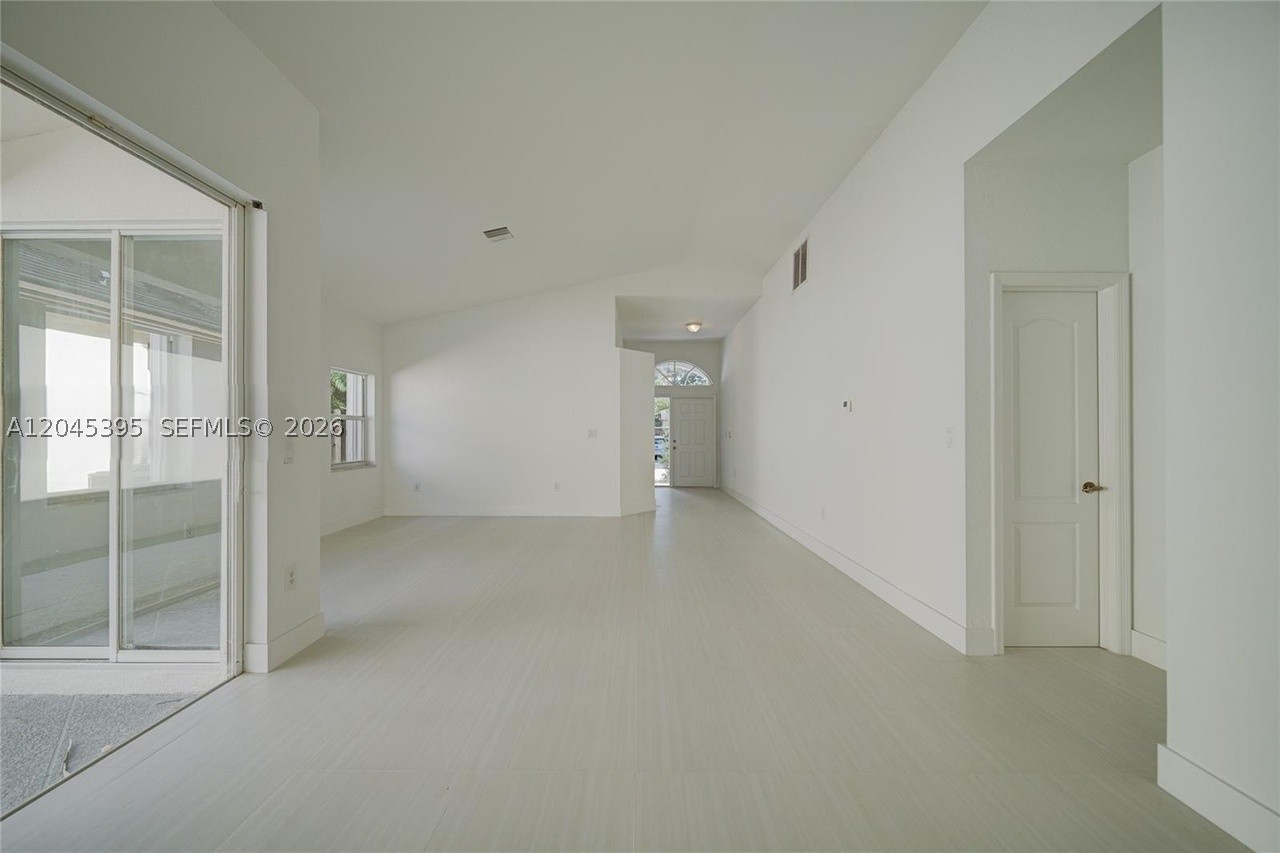 COSTA VERDE SEC 2 - Residential