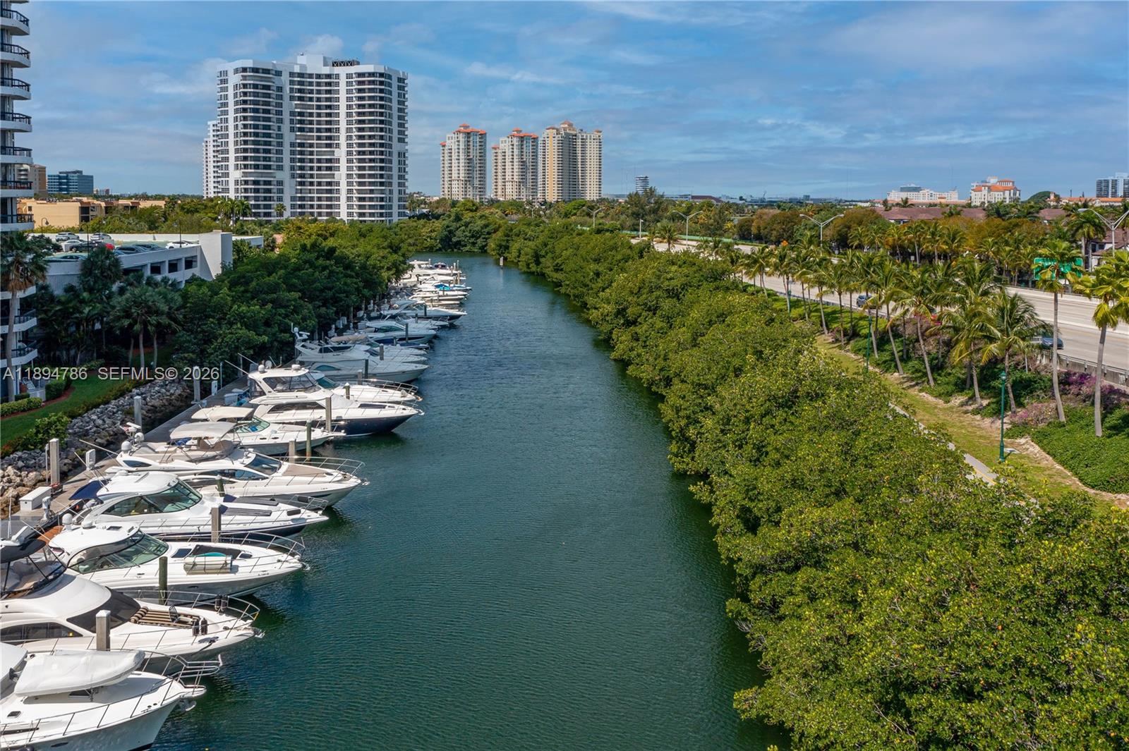 MYSTIC POINTE TOWER 600 C - Residential