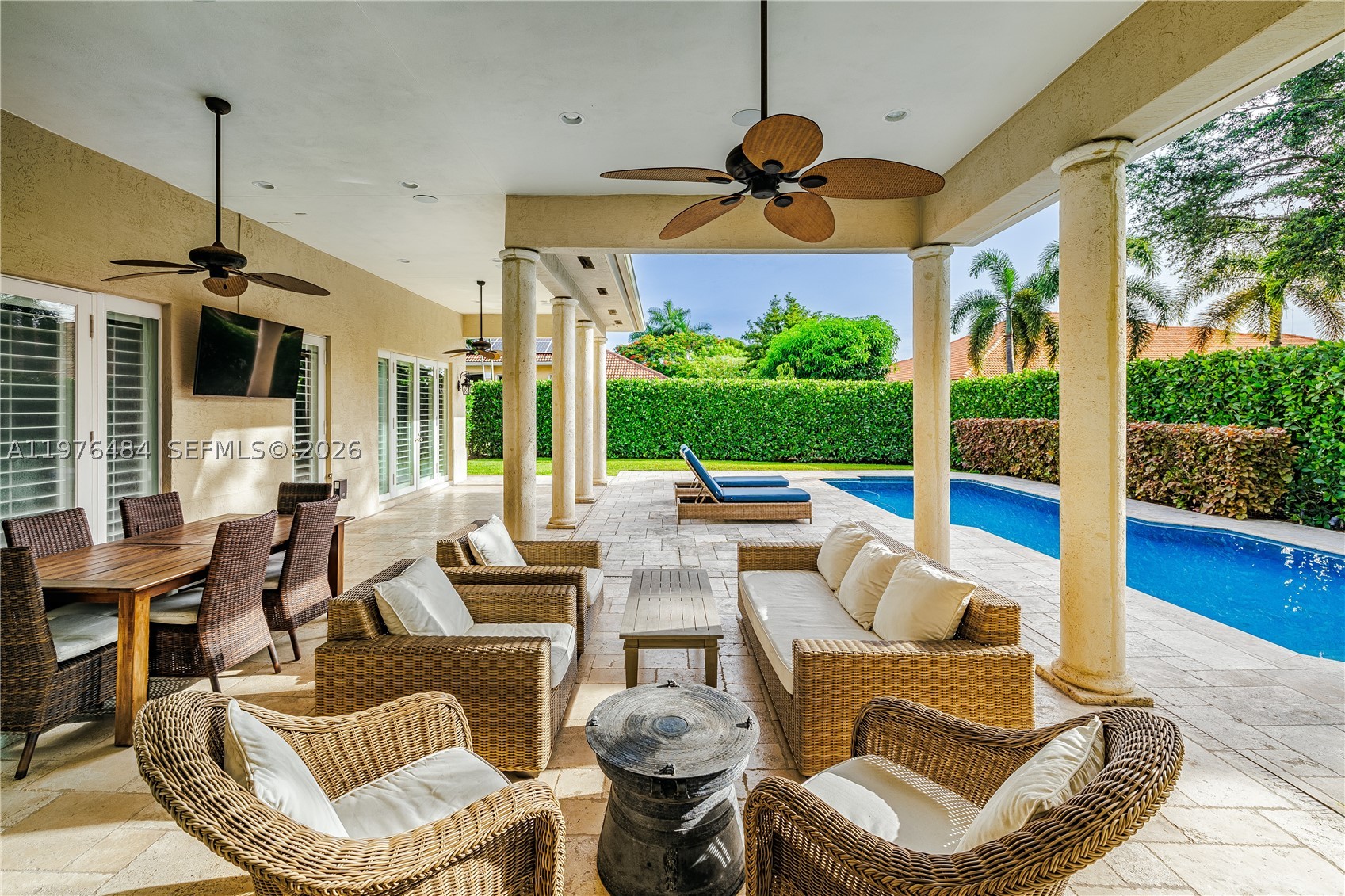 FLAMINGO GARDENS ESTATES - Residential