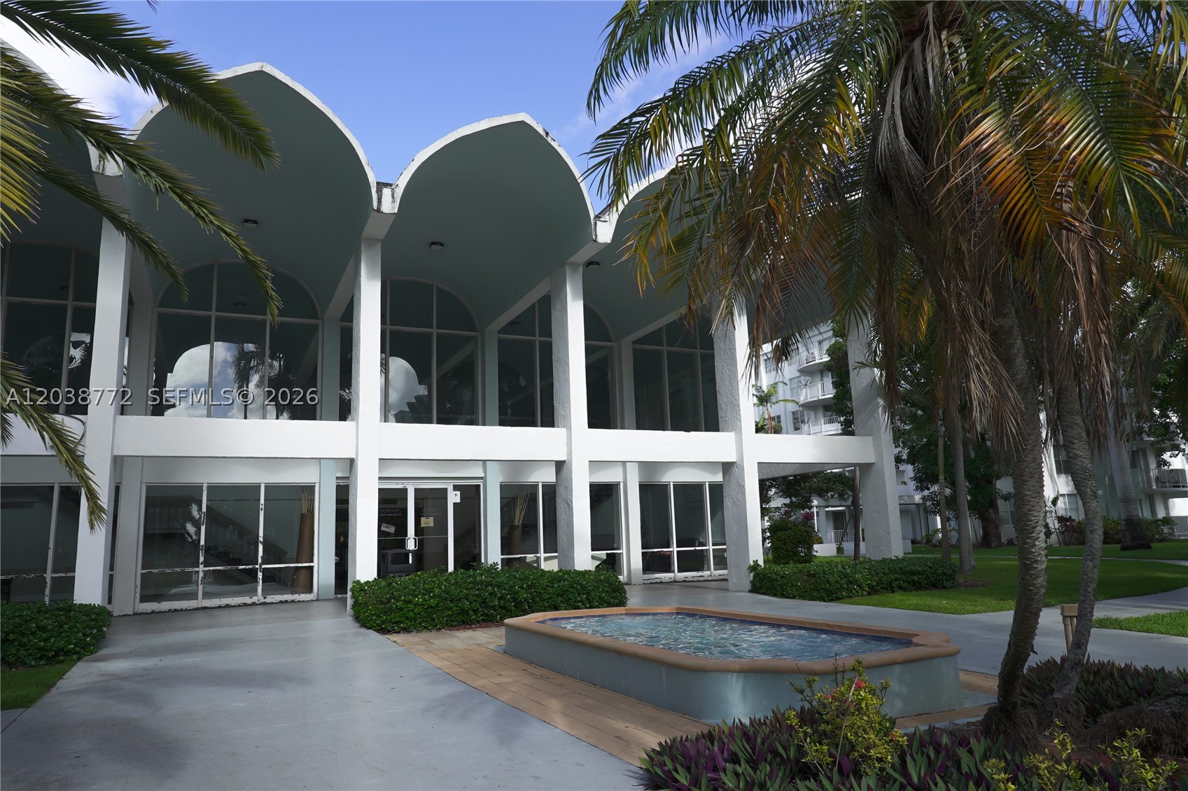 MONTECARLO CONDO - Residential