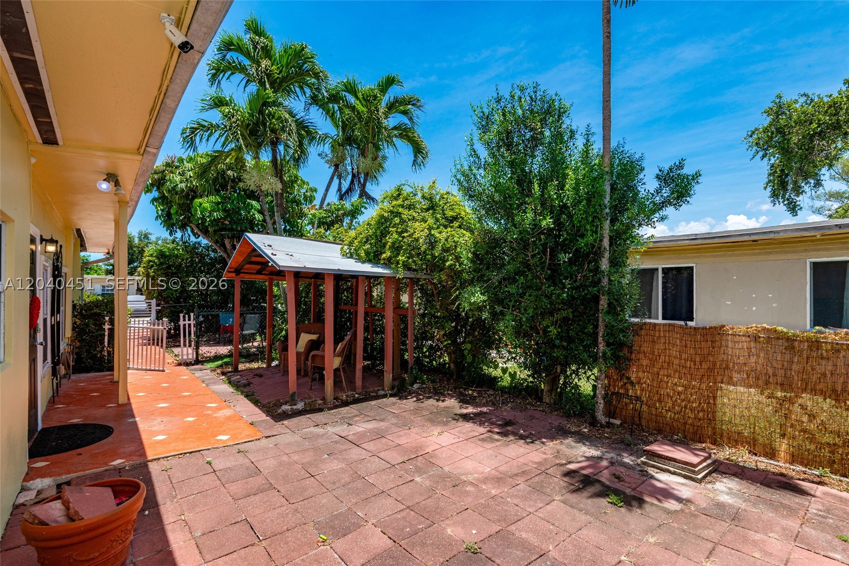 MIAMI HIGHLANDS SEC A - Residential Income