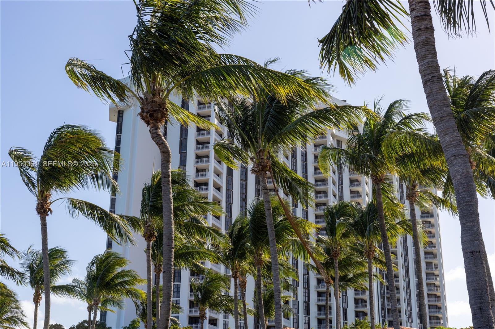 THE TOWERS OF QUAYSIDE CO - Residential