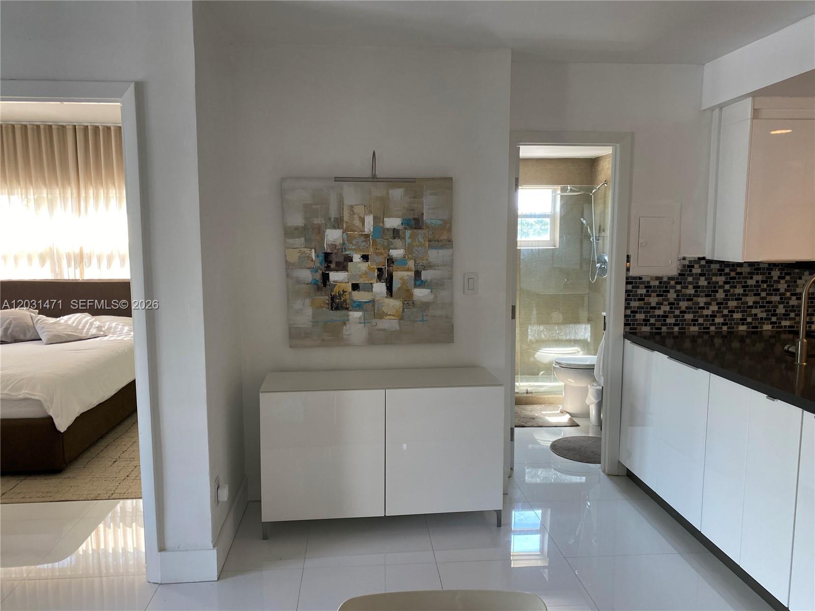MERIDIAN HOUSE CONDO - Residential Lease