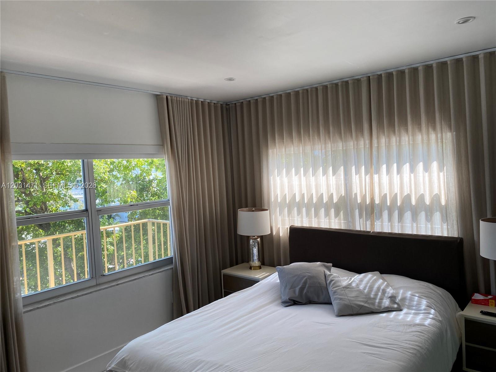 MERIDIAN HOUSE CONDO - Residential Lease