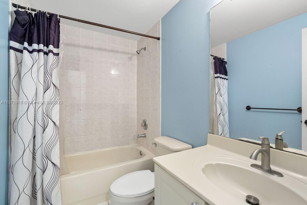 ANCHORAGE AT MIAMI LAKES - Residential Lease