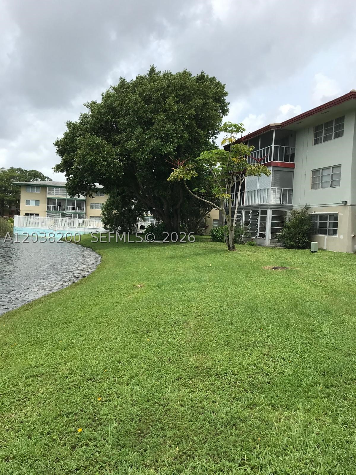 WOODSTOCK LODGE CONDO - Residential Lease