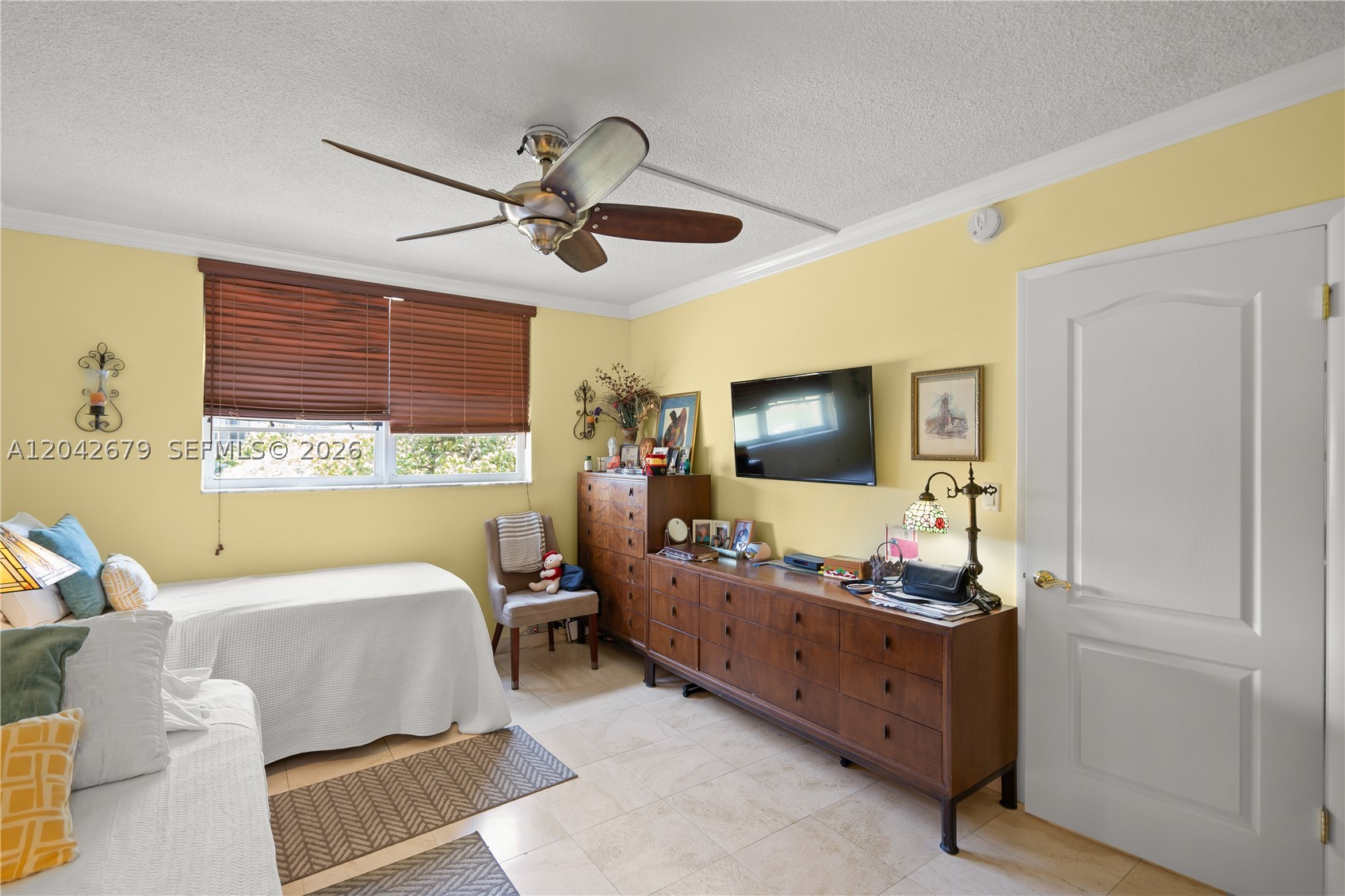 POINT EAST SEC II CONDO - Residential