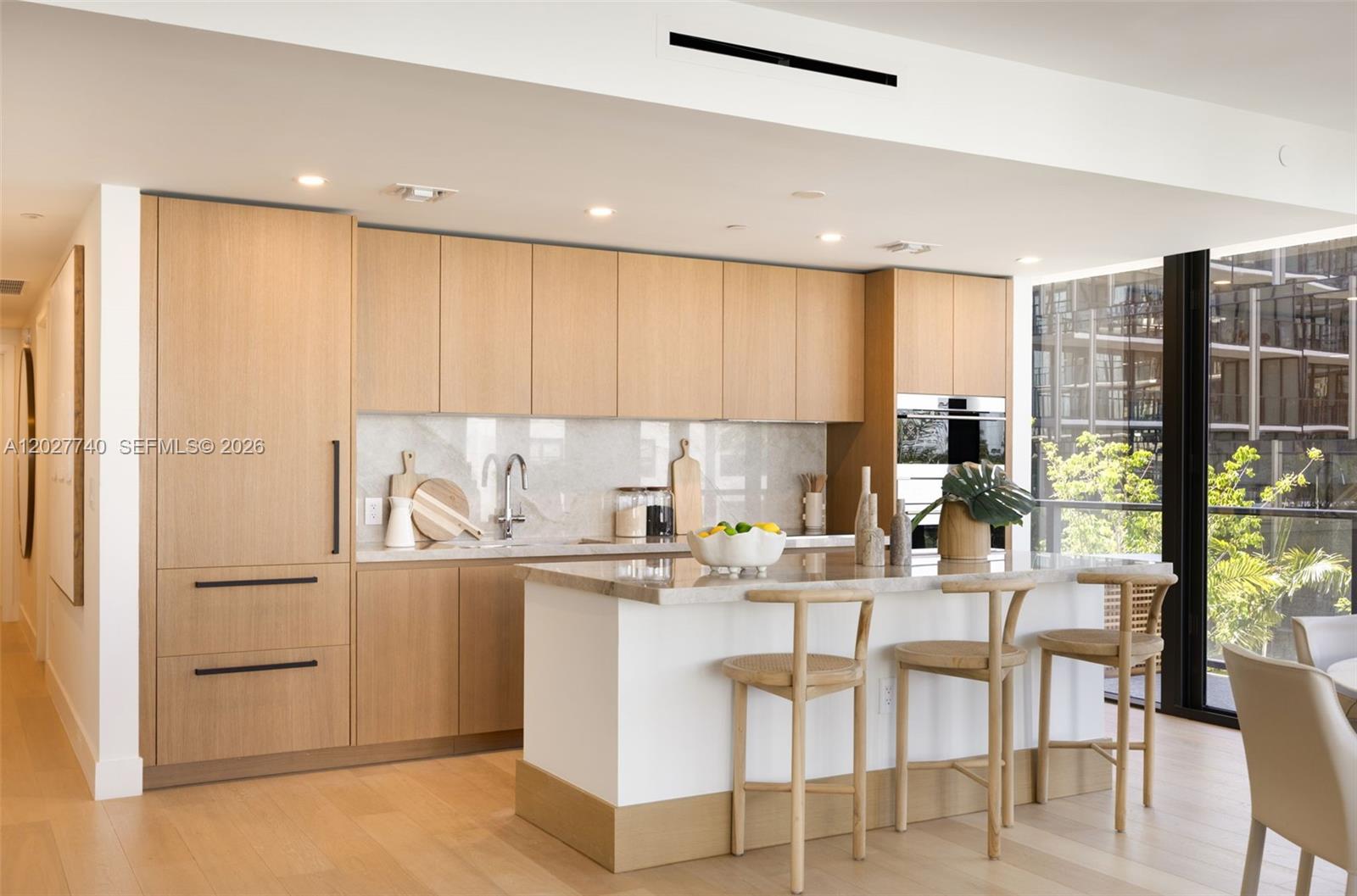 BAY HARBOR ISLAND - Residential