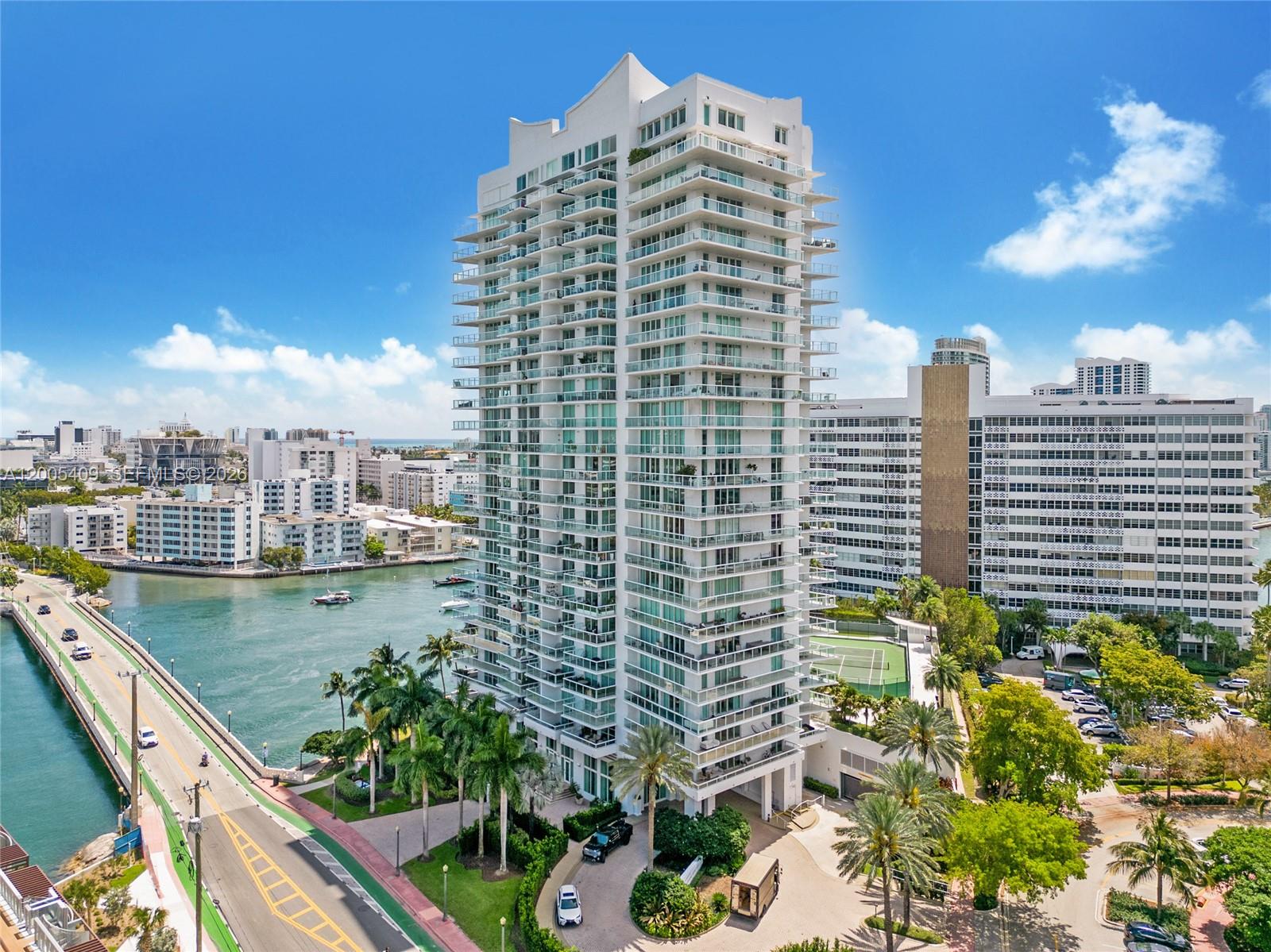 THE GRAND VENETIAN CONDO - Residential