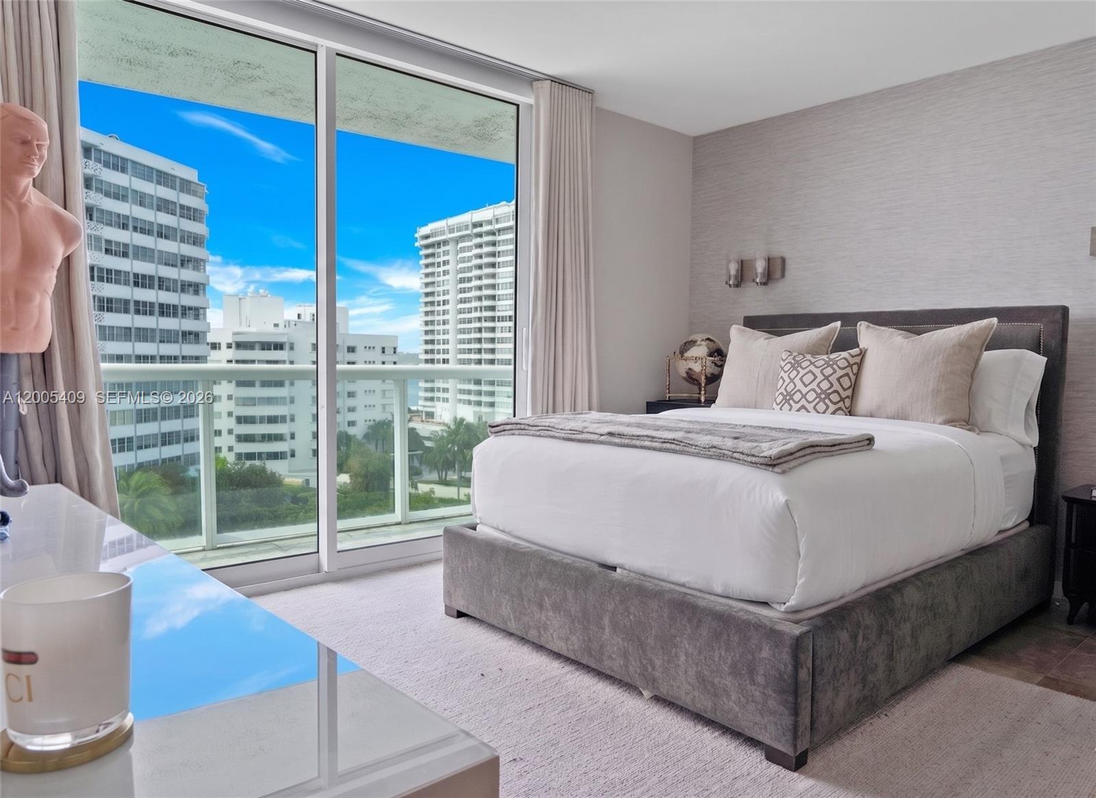 THE GRAND VENETIAN CONDO - Residential