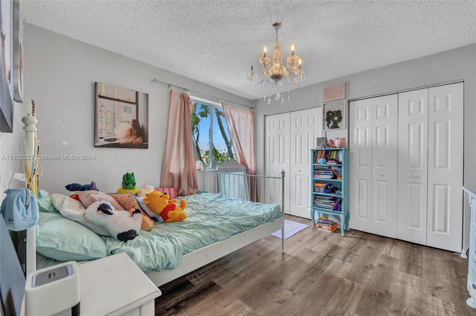 IMPERIAL GROUP - Residential