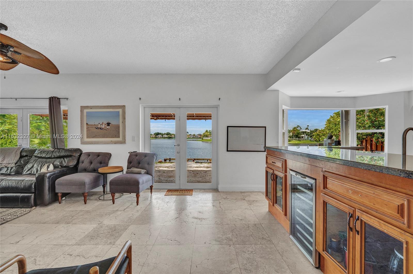 IMPERIAL GROUP - Residential