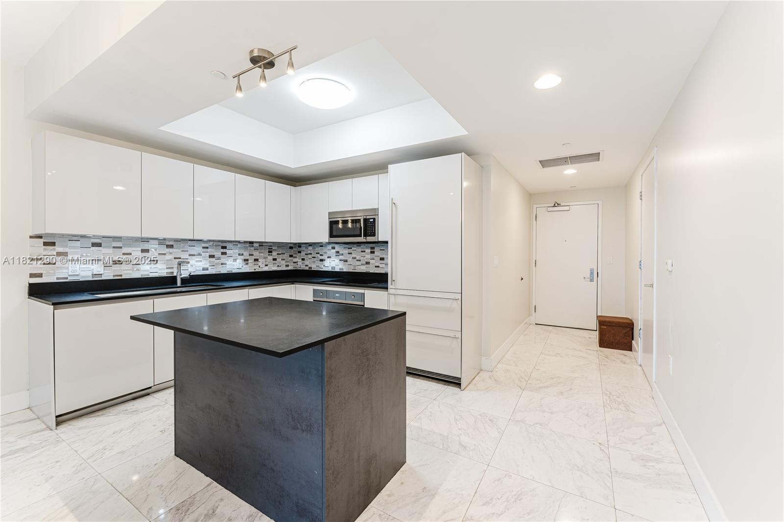 1010 BRICKELL CONDO - Residential
