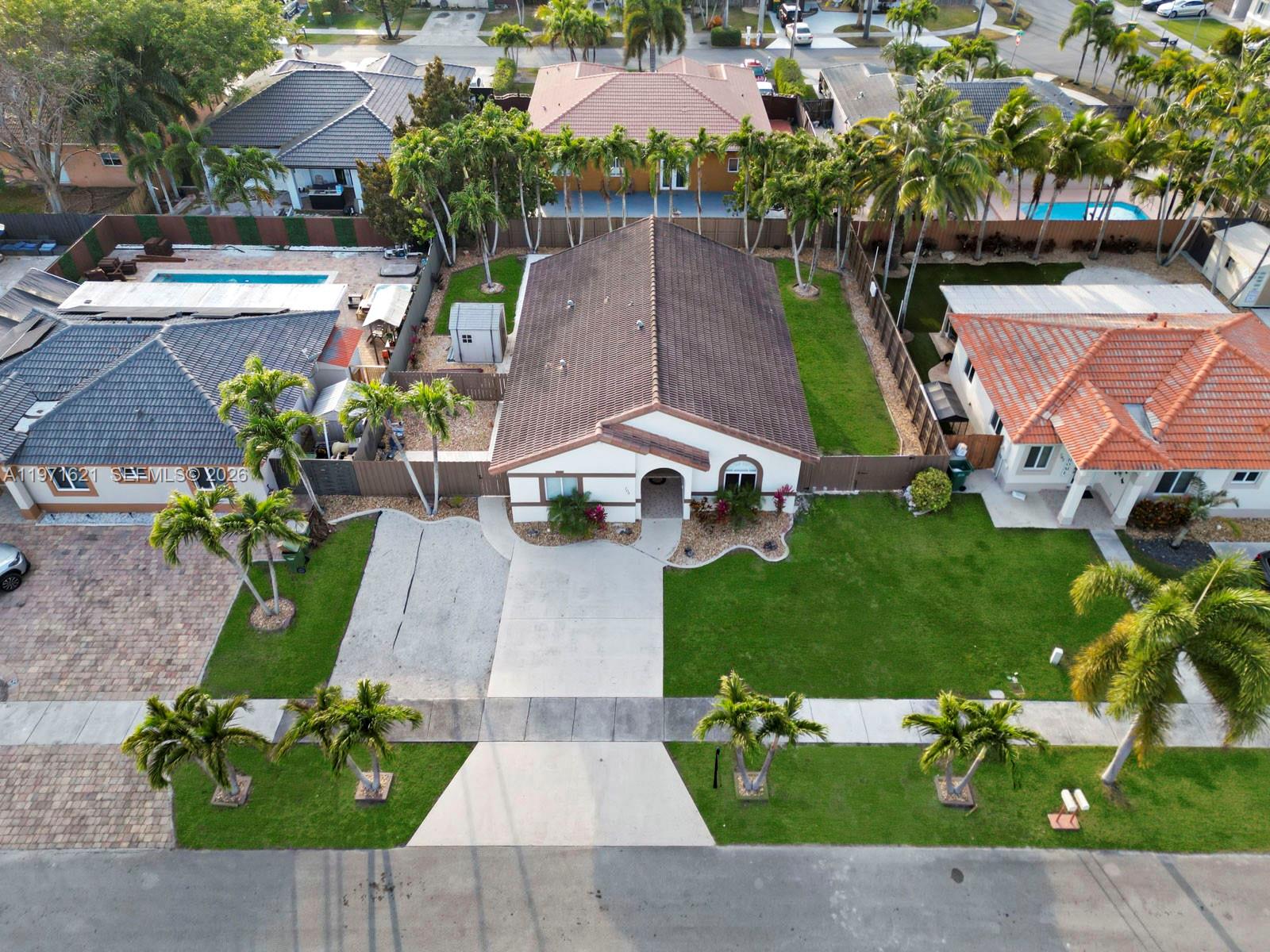 TENNESSEE ESTATES - Residential