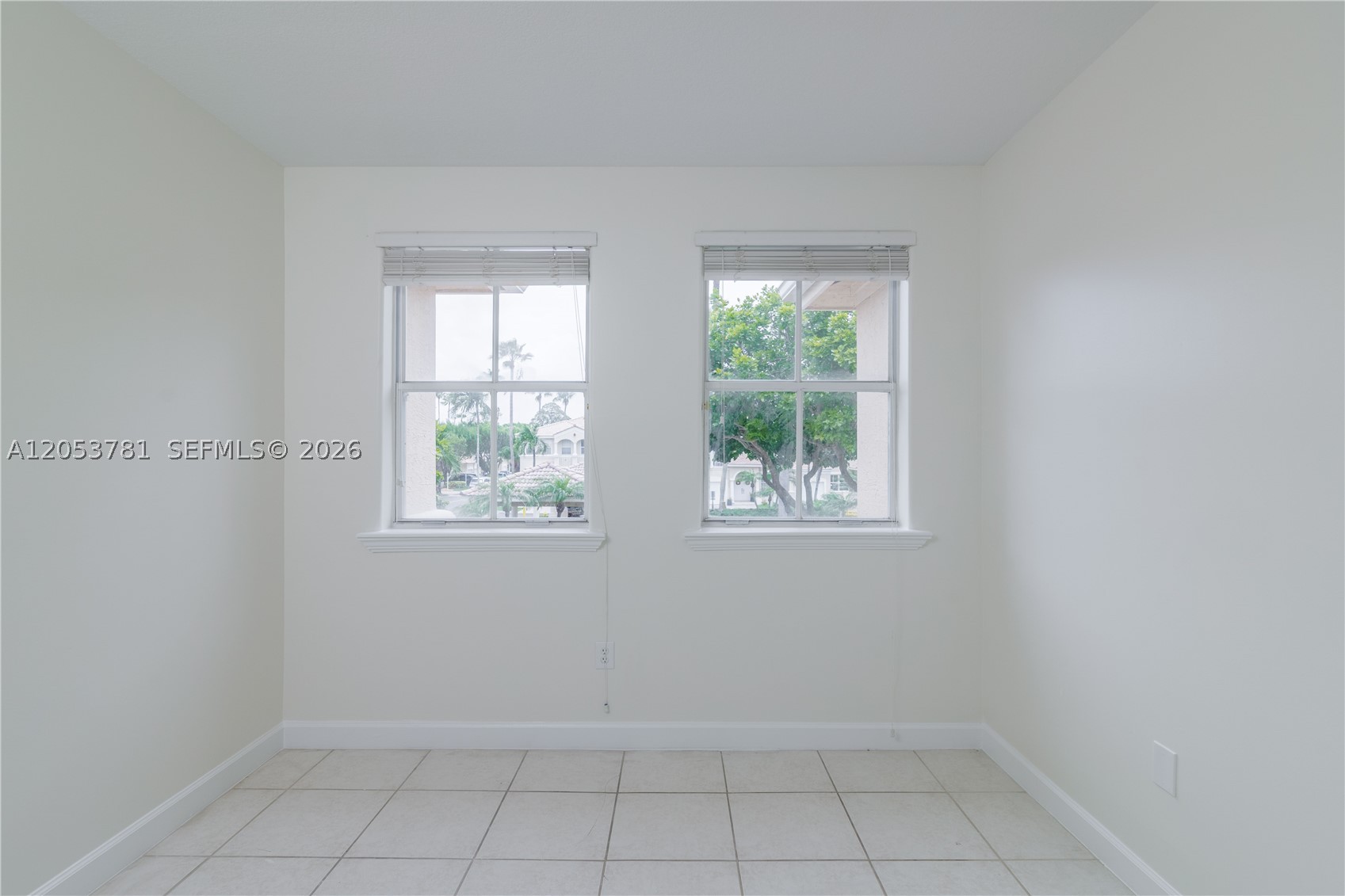 COSTA DORADA - Residential Lease
